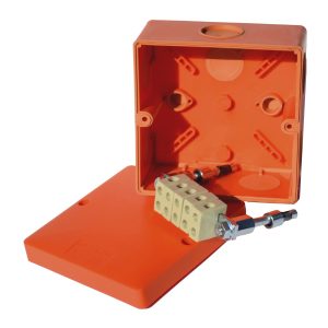 Doza derivatie 101x101x62 mm rezistenta la foc cu borna ceramica IP66, cod KK-KSK 100 PO  , Kopos
